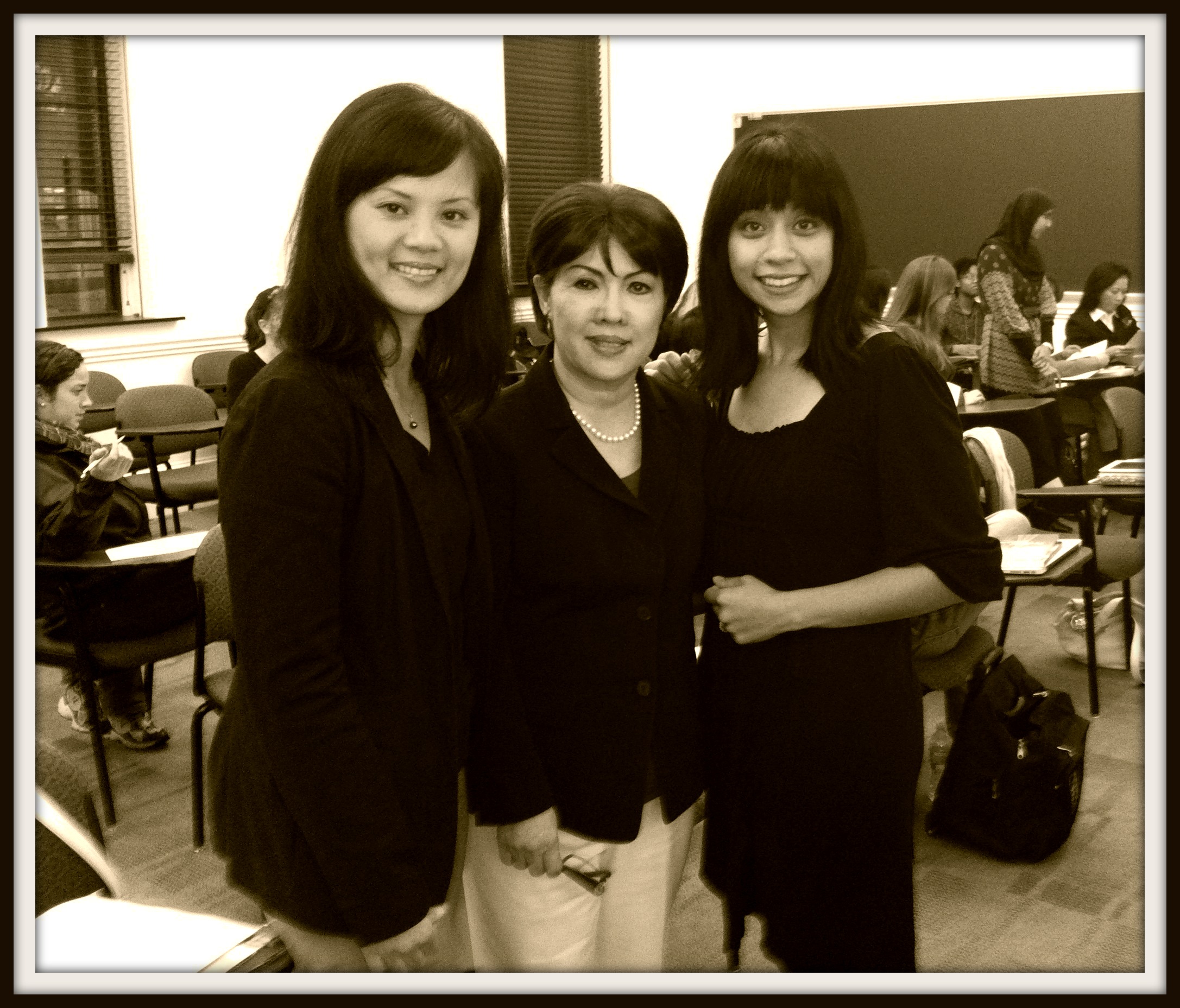Thuy Vo Dang (VAOHP), Nancy Bui (VAHF), and Linda Ho Peche (VAHF)